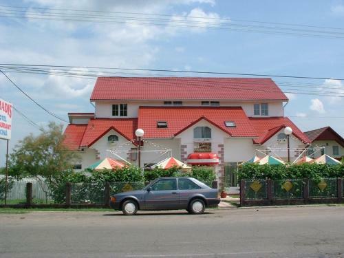 Hostal Pension Popas Paradis