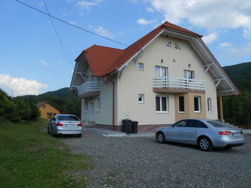 Hostal Halasto Pension
