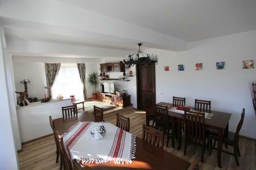 Hostal Pensiunea Livada Bunicului