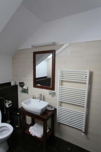 Hostal Pensiunea Livada Bunicului