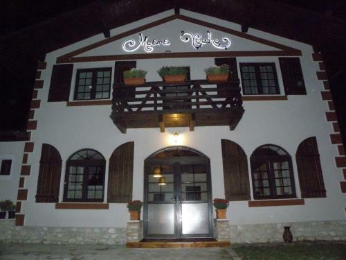 Posada Hanul Moara Veche
