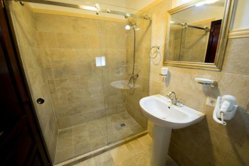Hostal Pensiunea Oscar