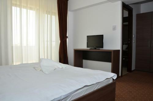 Hostal Pensiunea Sara