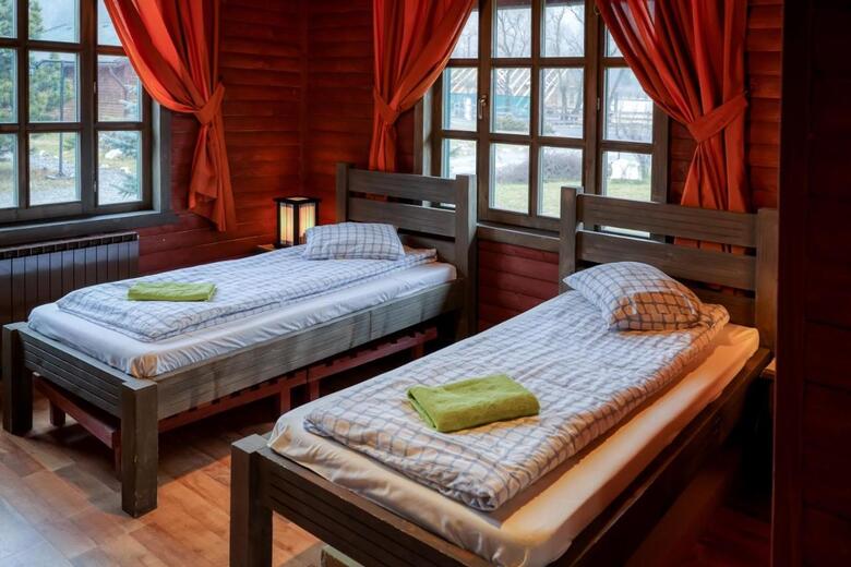 Hostal Pensiunea Zetevar