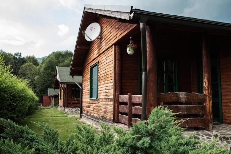 Hostal Pensiunea Zetevar