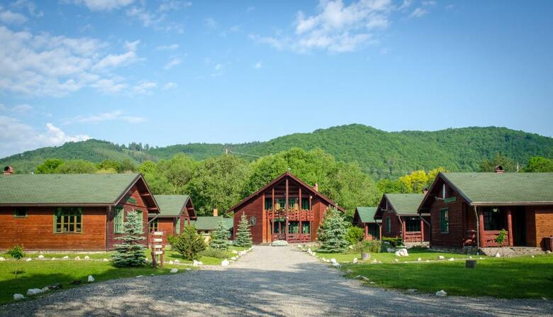 Hostal Pensiunea Zetevar