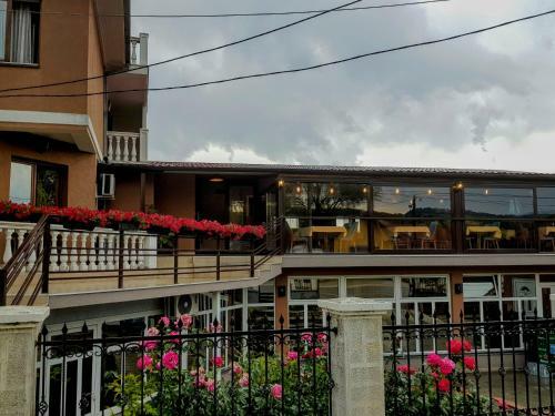 Hostal Konak Fontana