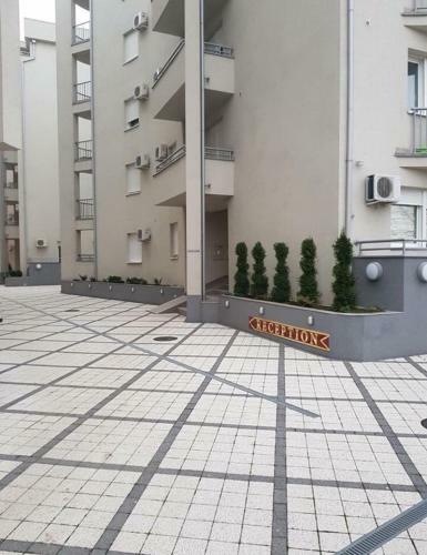 Holiday Wing Apartment 2
