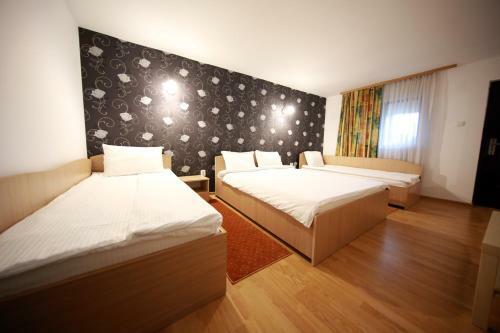 Hostal Pensiunea Lokanta