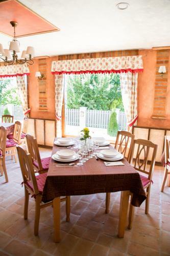 Bed & Breakfast Country Court