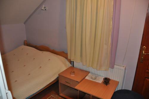 Hostal Villa Tron