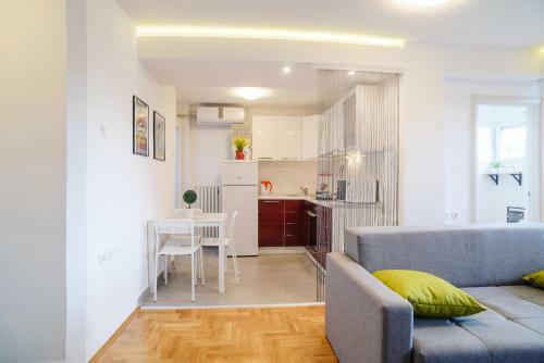 Vertigo Apartment