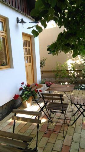 Bed & Breakfast Ethno&coffee House Tulip