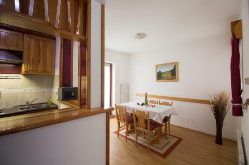 Kraljevi Konaci Apartments
