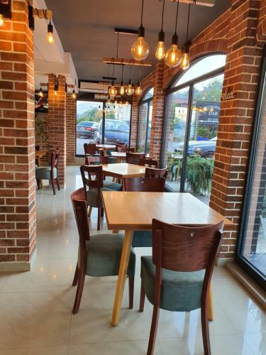 Motel & Restaurant Dar