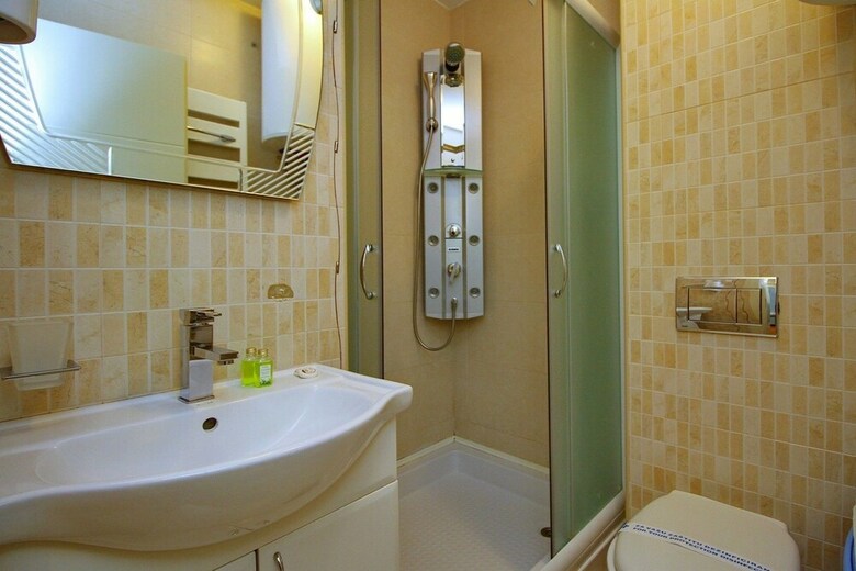 Apartments Radosti