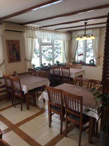 Hostal Guest House Vila ?uni?