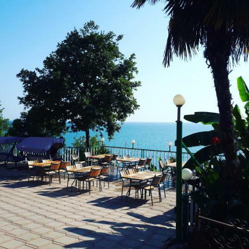 Chemitka Chemitokvadzhe Hotel