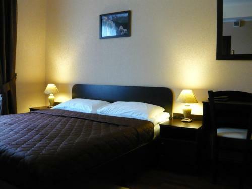 Hotel Spasatel In Razvilka
