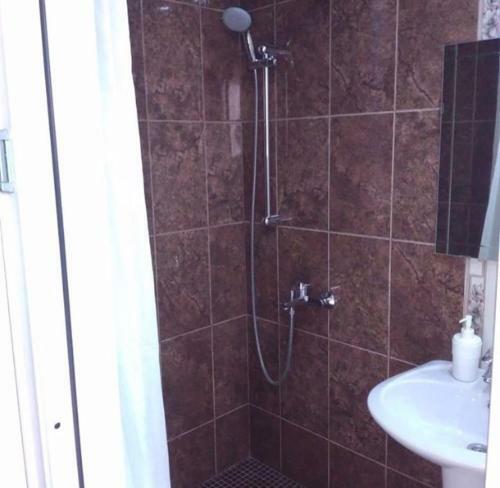 Hostal Guesthouse Khobza Villa