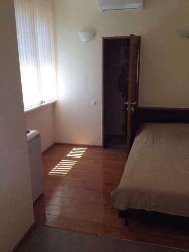 Hostal Guesthouse Khobza Villa