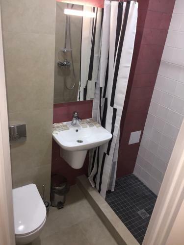 Hostal Vesta Guest House