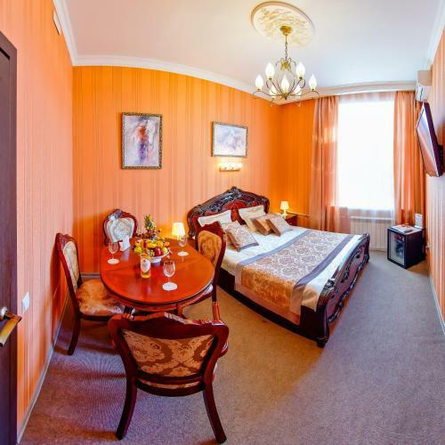 Hotel Golden Palace
