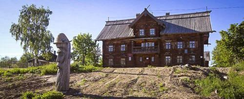 Hostal Guest House Derevnya Vanino
