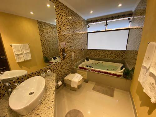 Hostal Princesa Isabel Pousada E Hotel ? Dom Pedro