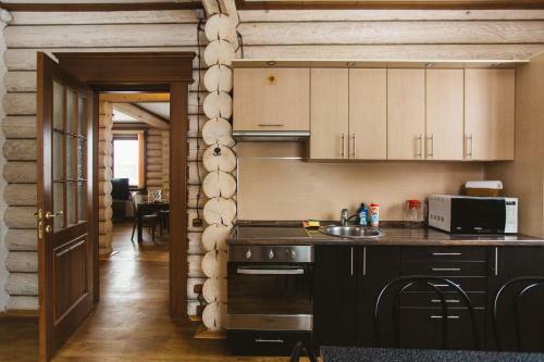 Hotel Lazurny Bereg Na Oke