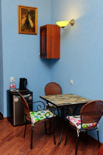 Hotel Pervy Dohodny Dom Korpus E