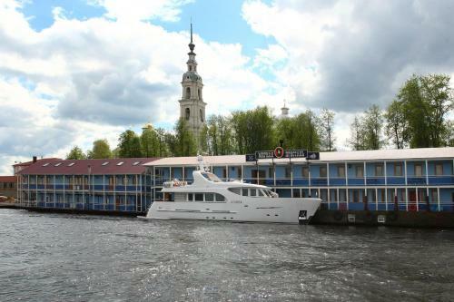 Hotel Mirnaya Pristan Boatel