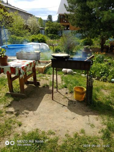 Hostal Usadba Kedrovaya Dacha