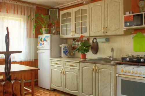 Hostal Usadba Kedrovaya Dacha