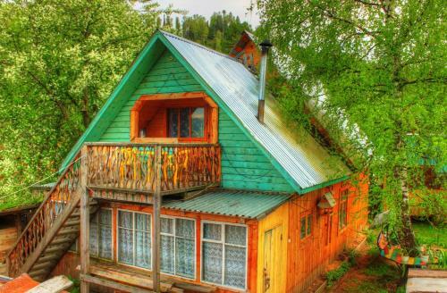 Hostal Usadba Kedrovaya Dacha