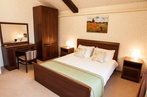 Ekipazh Hotel