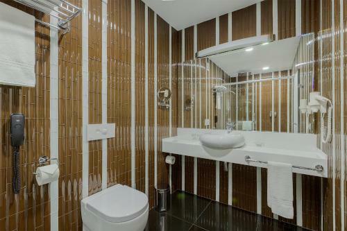 Dom Hotel Neo