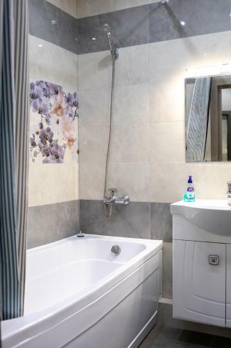 Apartment Seventh Sky - Cream