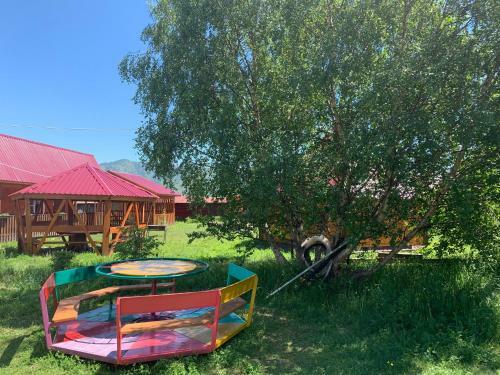 Hostal Guest House Altai Yard ???????? ??? ????????? ??????