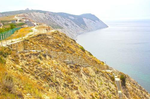 Hostal Guest House "avdolia"