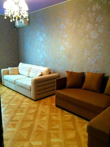 Apartment On Katya Solovyanova With Sea View