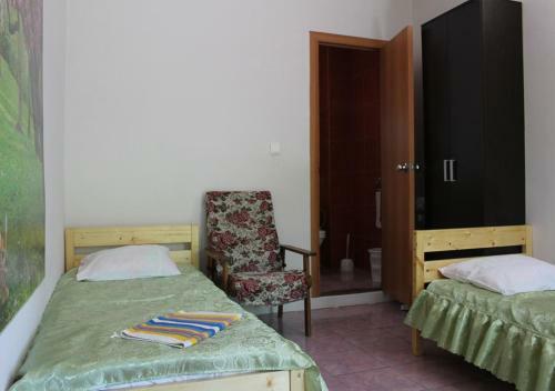 Hostal Guesthouse On Trudyaschikhsya