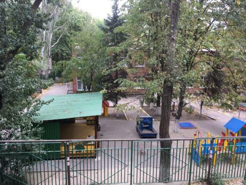 Apartment On Gerasimenko 3-1
