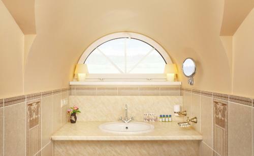 Bogdarnya Hotel By Sea Company