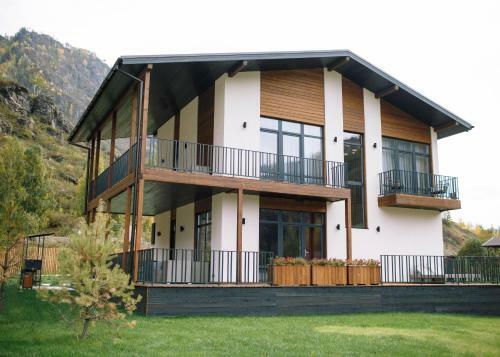 Klever Resort