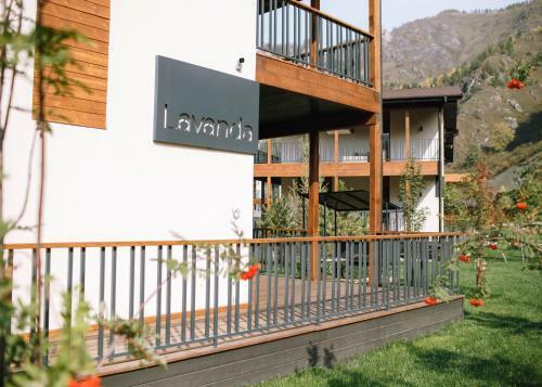 Klever Resort