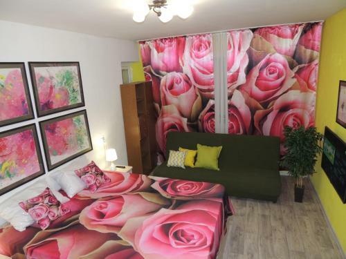 Apartment On Moskovskoy 20 (5fl)