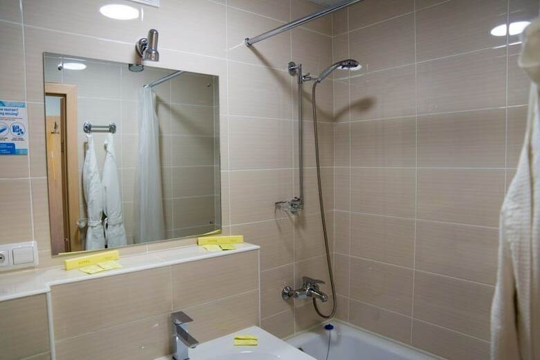 Hotel "ussuriysk"