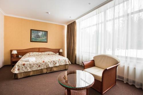 Arthurs Village & Spa Hotel