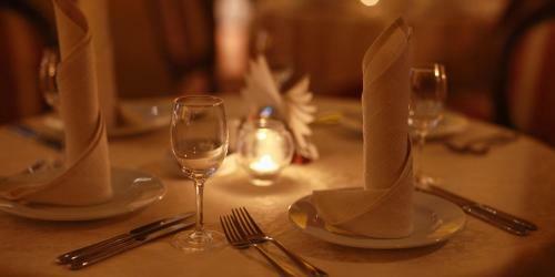 Arthurs Village & Spa Hotel